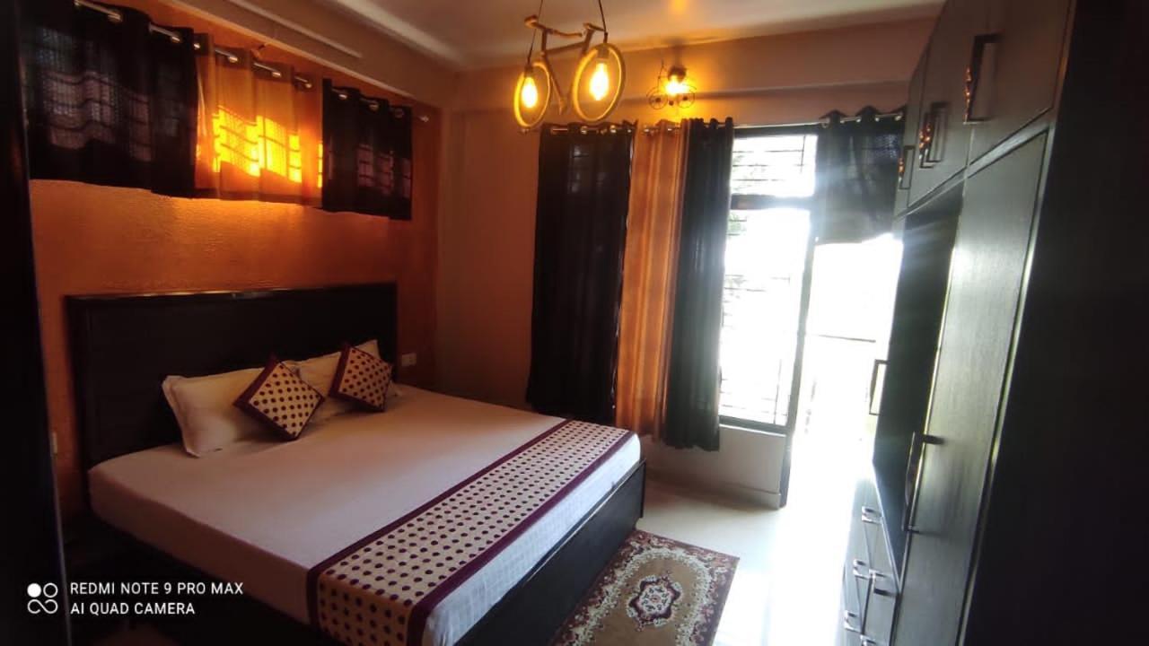 Puri'S Bnb Shimla Buitenkant foto