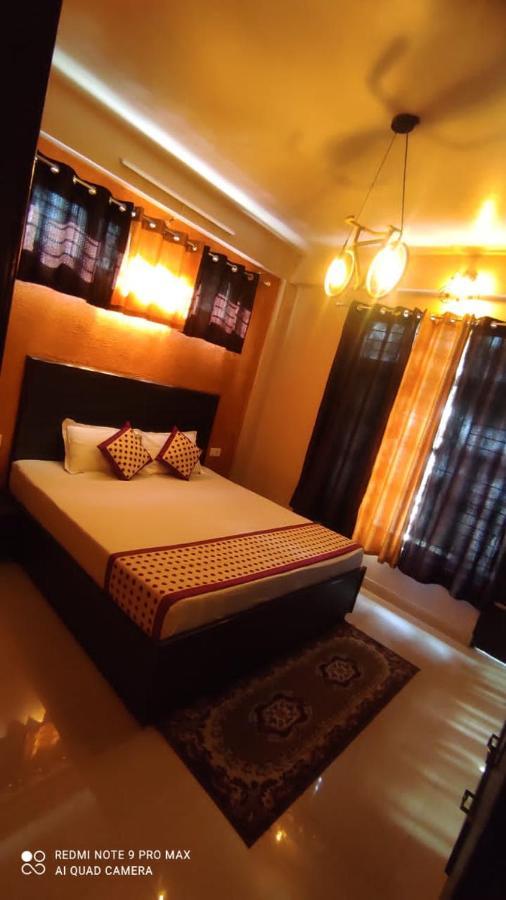 Puri'S Bnb Shimla Buitenkant foto