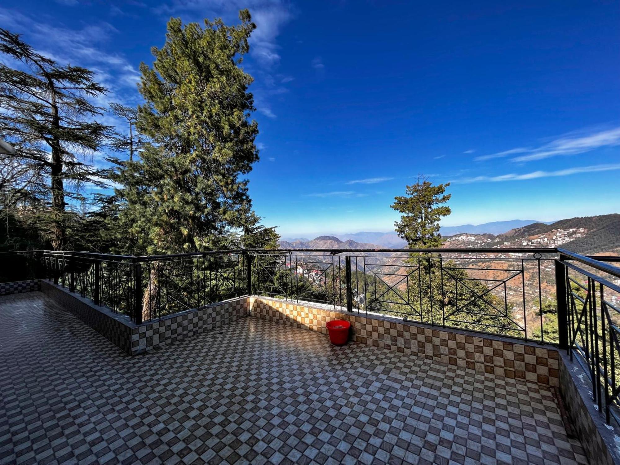 Puri'S Bnb Shimla Buitenkant foto