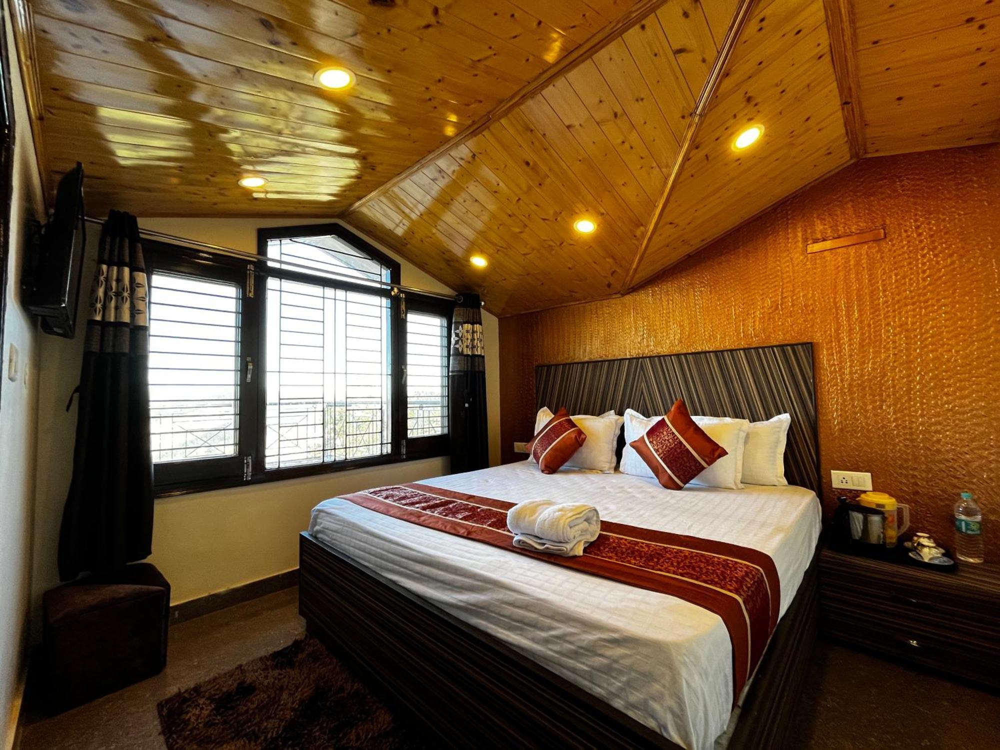 Puri'S Bnb Shimla Buitenkant foto